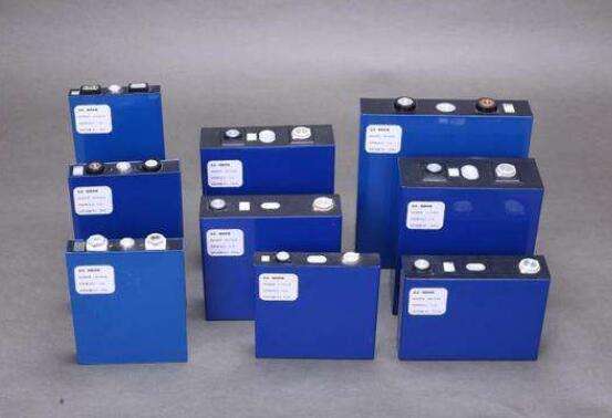 1GWh！中國鐵塔2021-2022年磷酸鐵鋰換電電池招標！